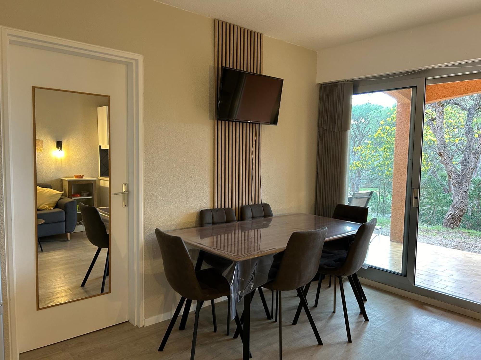 Domaine Valescure Appartement 1 Ou 2 Pieces Vue Jardin Ou Piscine Сен-Рафаэль Экстерьер фото